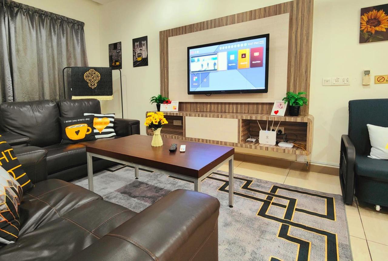Ipoh City Modern Homestay Octagon 5-7 Pax Apartment Suite Free Parking By City Home Empire エクステリア 写真